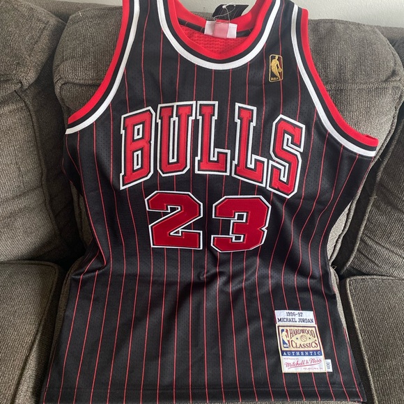1996-97 Michael Jordan Chicago bulls jersey